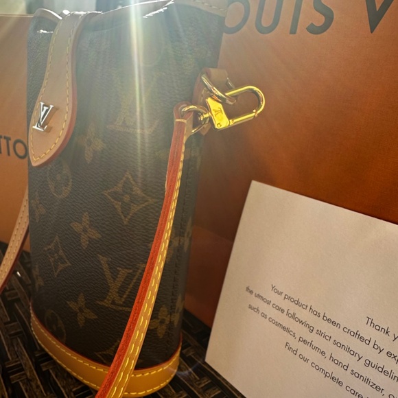 Louis Vuitton Fold Me Pouch - Original LV print - Picture 12 of 12